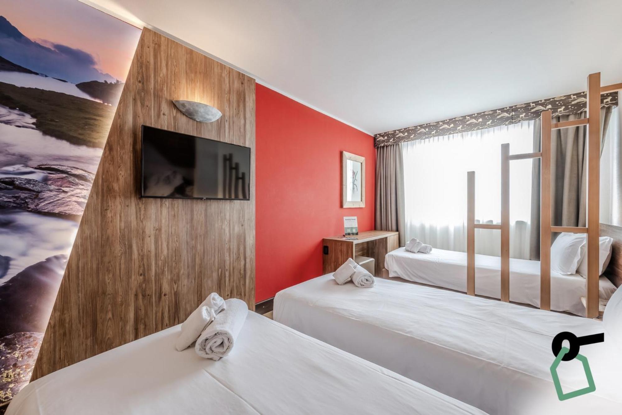 Hotiday Chalet Sestriere Vialattea Exterior photo