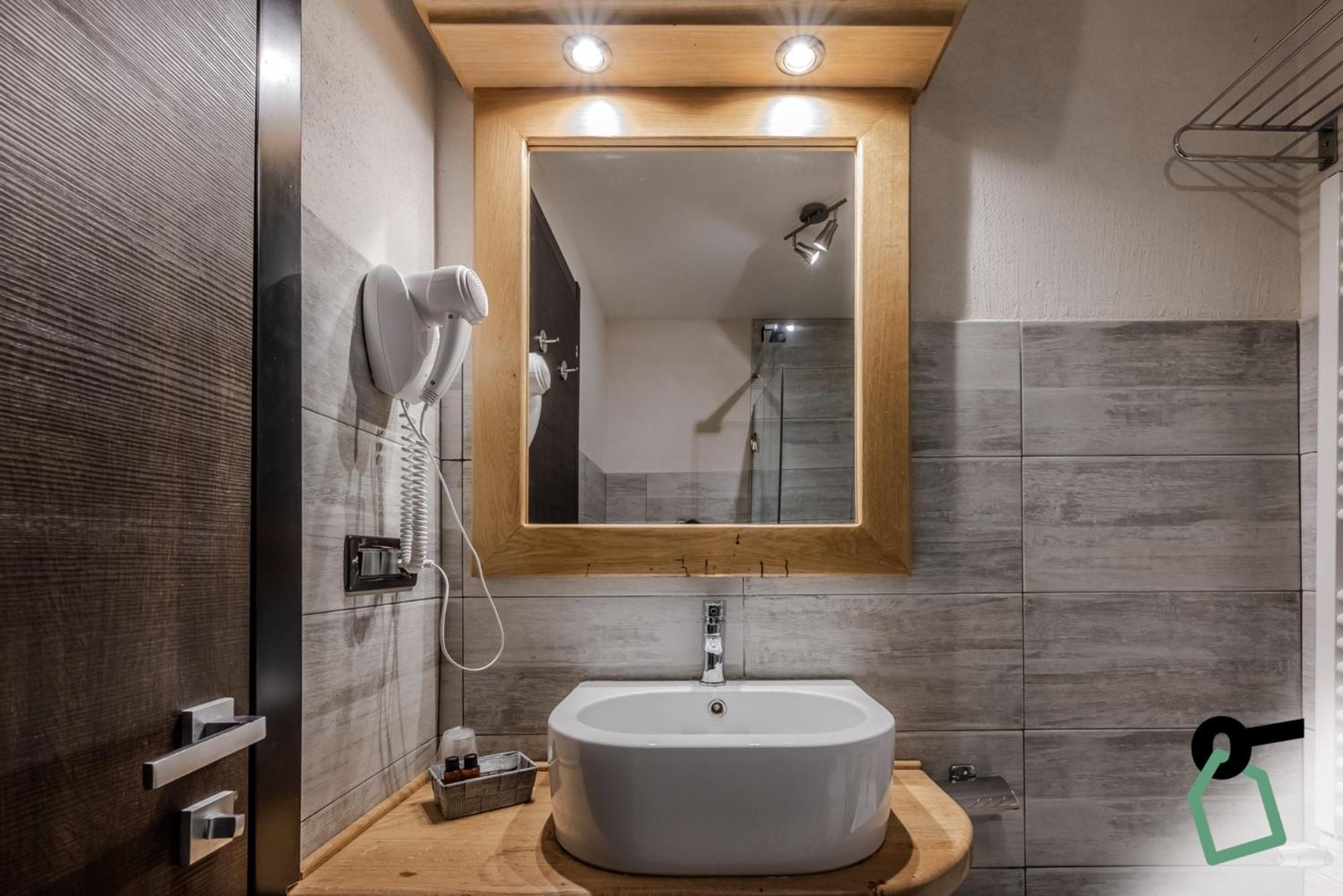 Hotiday Chalet Sestriere Vialattea Exterior photo